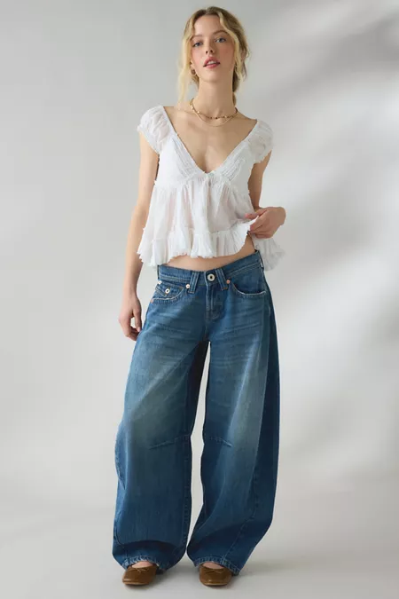 BDG Kayla Cocoon Low-Rise Jean